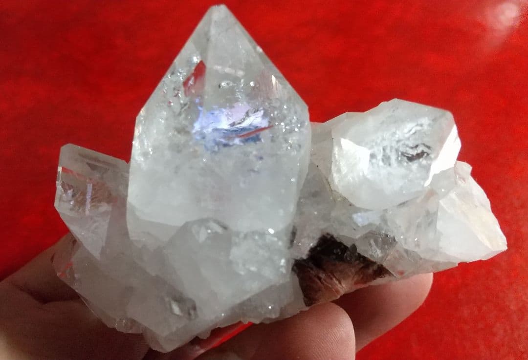 アポフィライト(魚眼石)クラスター