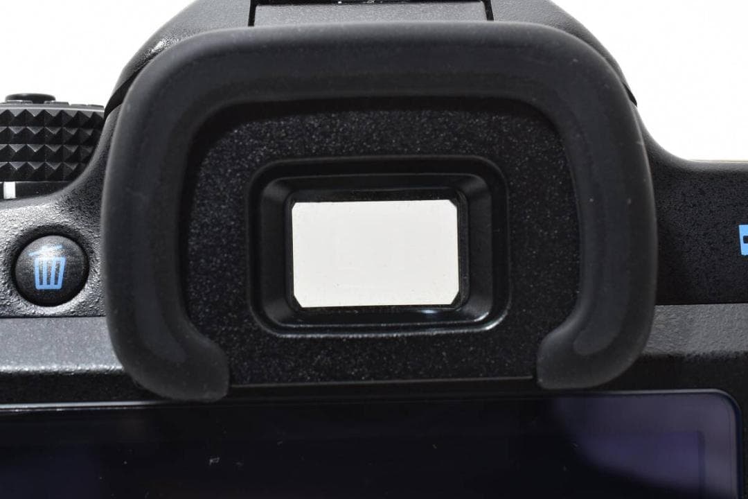 【美品】PENTAX K-5 ボディ バッテリー付 【動作確認済】