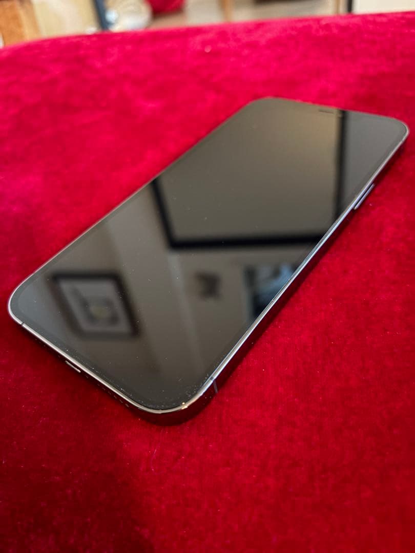 iPhone 12 Pro Max 256GB ブラック SIMフリー