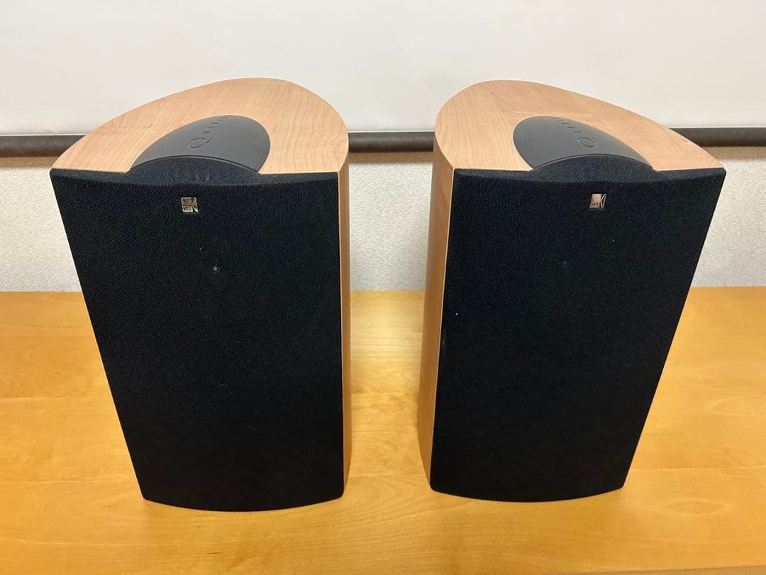 く*ち様 KEF 　IQ3
