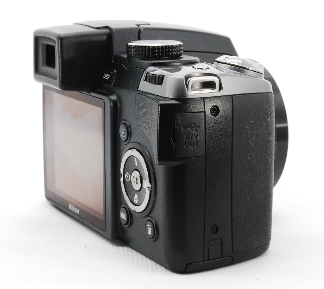 【美品/動作確認済】Nikon CoolPix P80 バッテリー充電器付 27