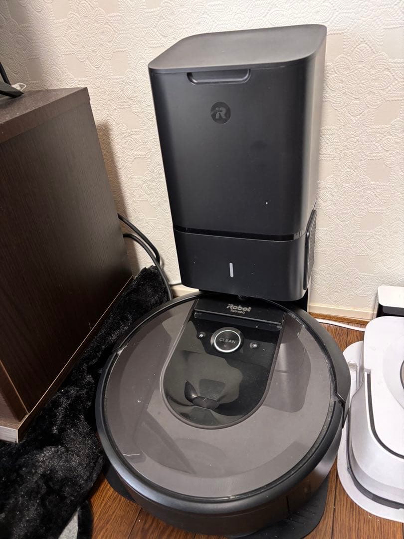 ルンバi7+ アイロボット (iRobot) ロボット掃除機