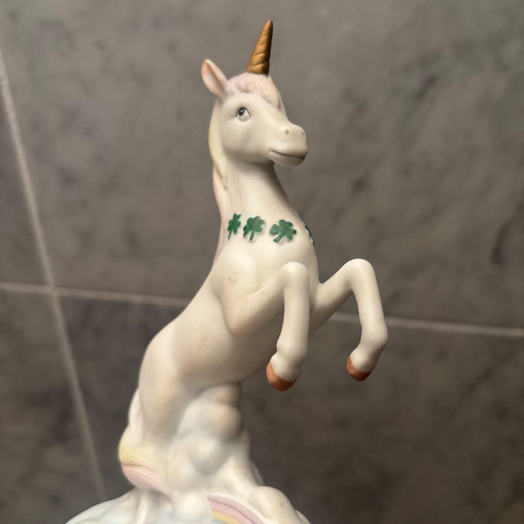 アメリカ80年代名門レフトン社美しいユニコーンのオルゴール陶器オブジェ