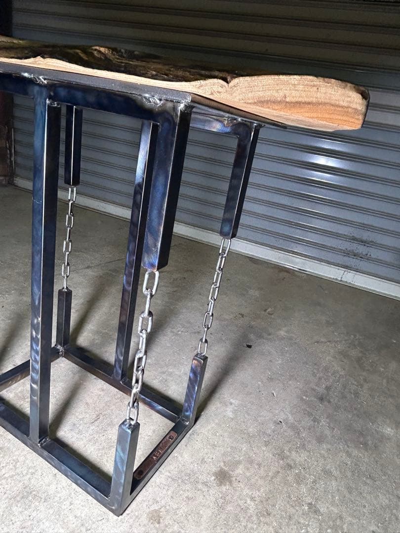 アイアンサイドテーブル