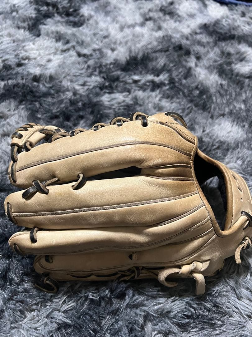 Mizuno Pro 硬式外野グローブ ベージュ