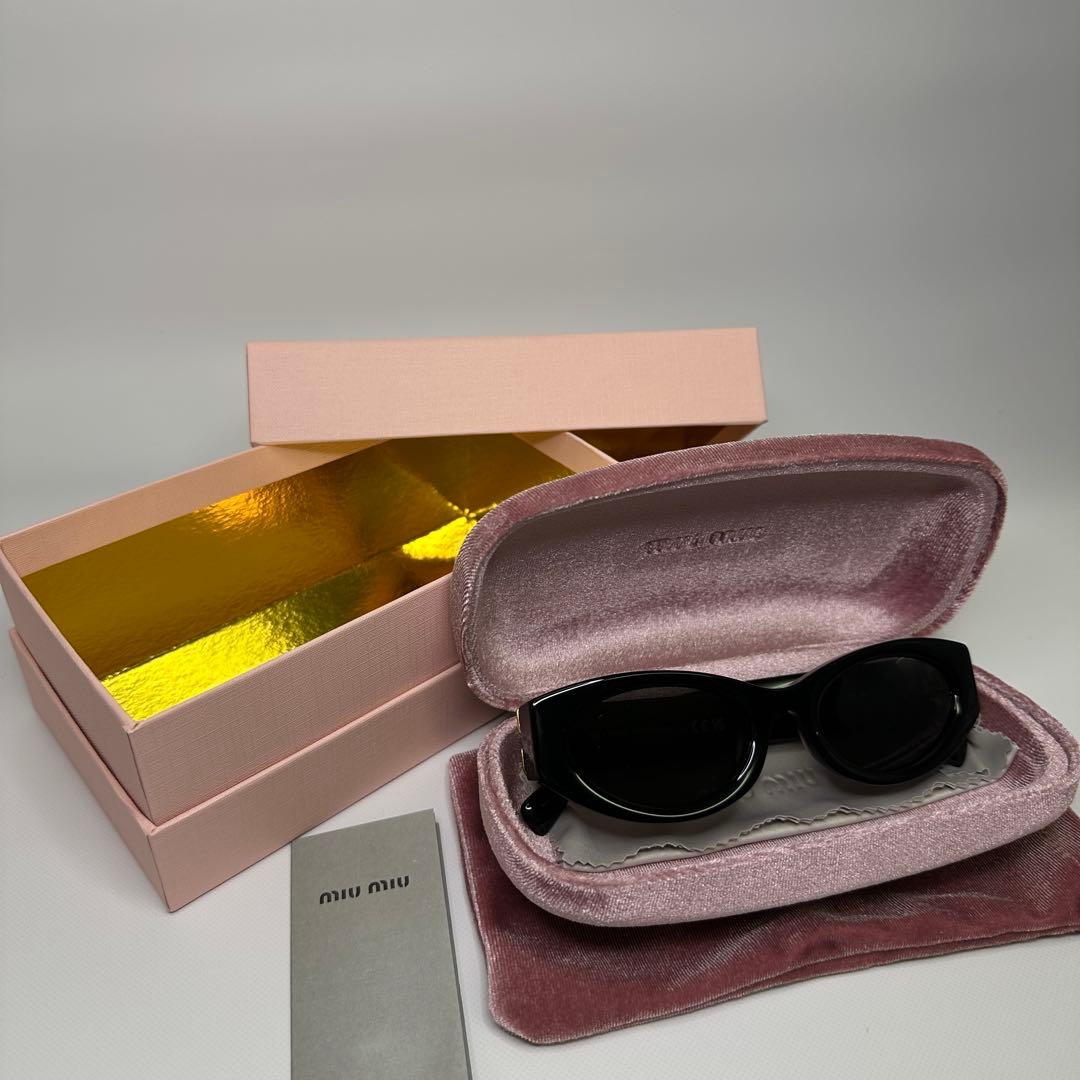 【新品】MIU MIU ミュウミュウ サングラス Glimpse 韓国 Y2K