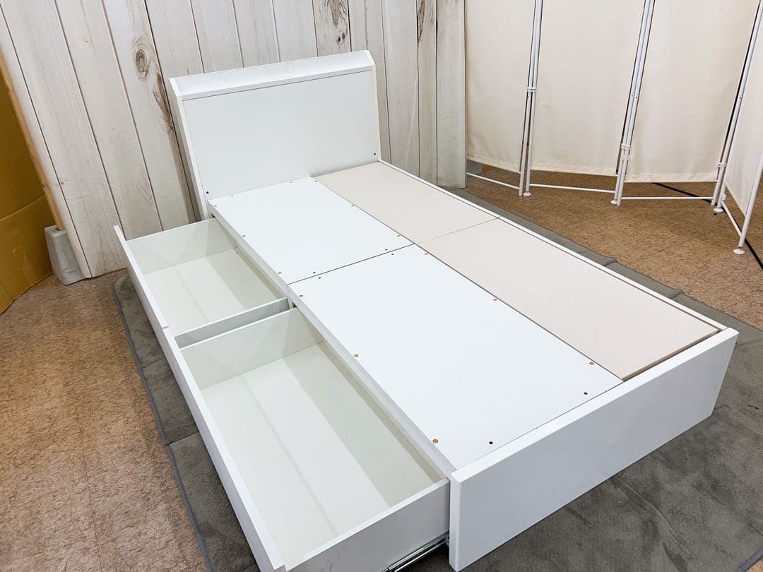 引き出し2杯付きシングルベッドフレーム
