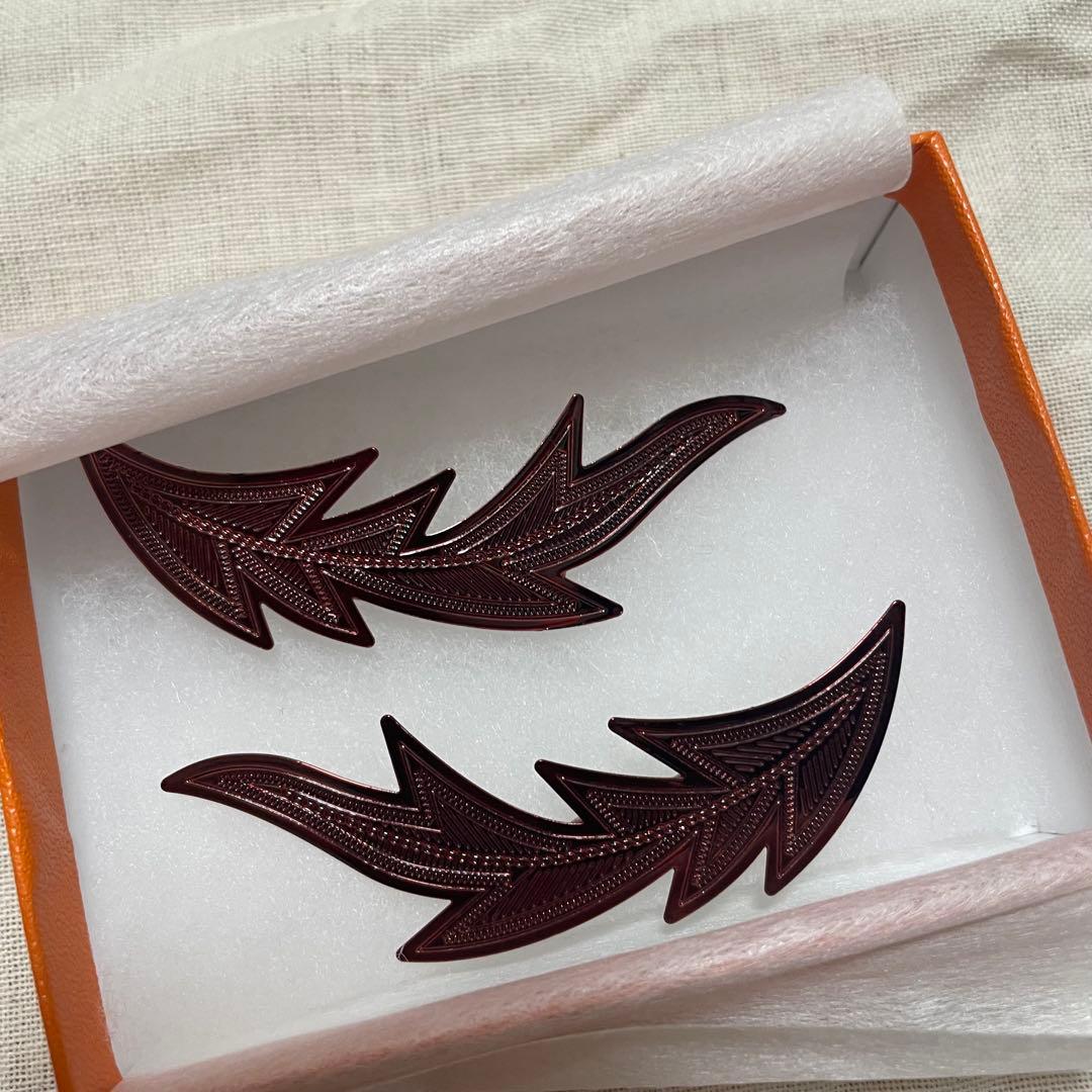 TOGA PULLA ヘアクリップ