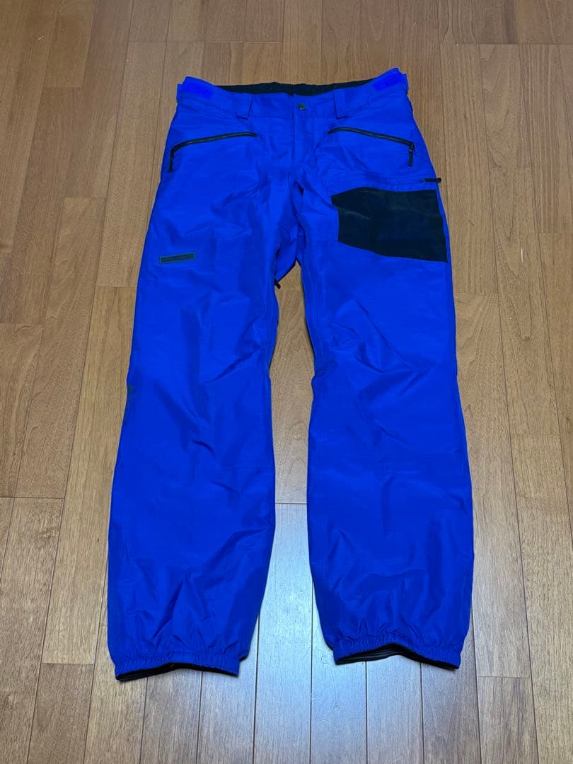 【新春セール】BURTON スノーウエア上下セット XL 青（子供用ウエア）