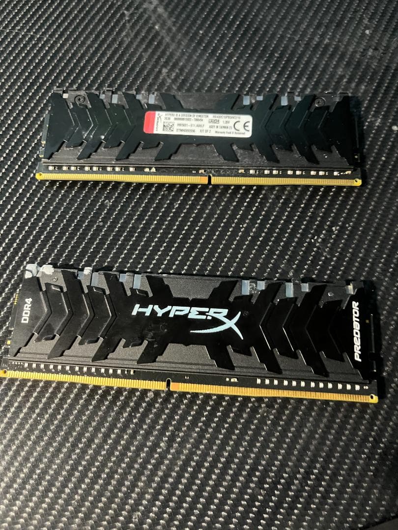HyperX Predator DDR4 メモリー 2枚セット