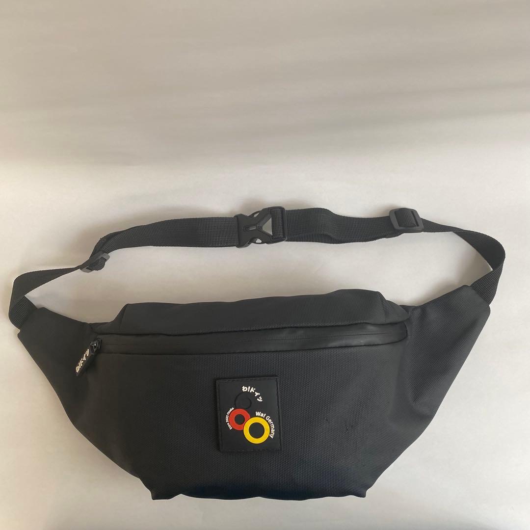 大阪関西万博 ドイツ館 ボディバッグ ウエストバッグ　黒色