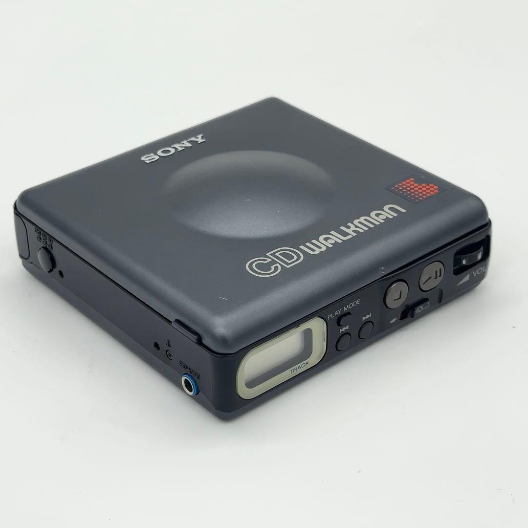 新品同様 SONY ソニー D-82 CDウォークマン ディスクマン ビンテージ