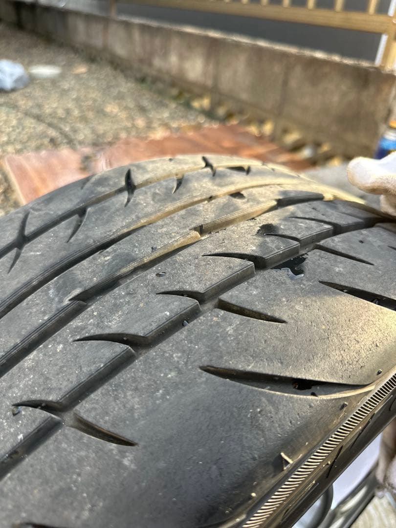 ENKEI RPF1シルバー 17インチ 8.5J 5H114.3 +30