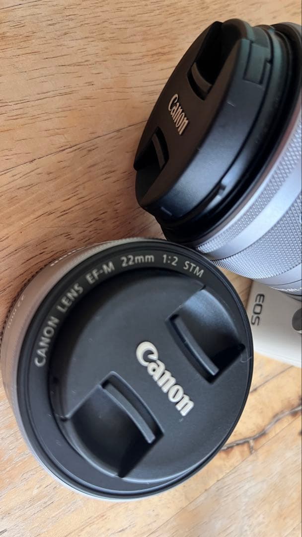 Canon EOS M200 ホワイト