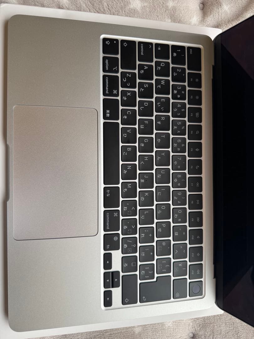 Apple MacBook M2 256GB シルバー