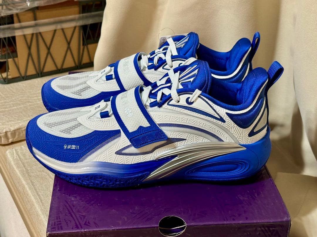 新品28.5cm ANTA KYRIE KAI1 カイリー Unvi. Duke