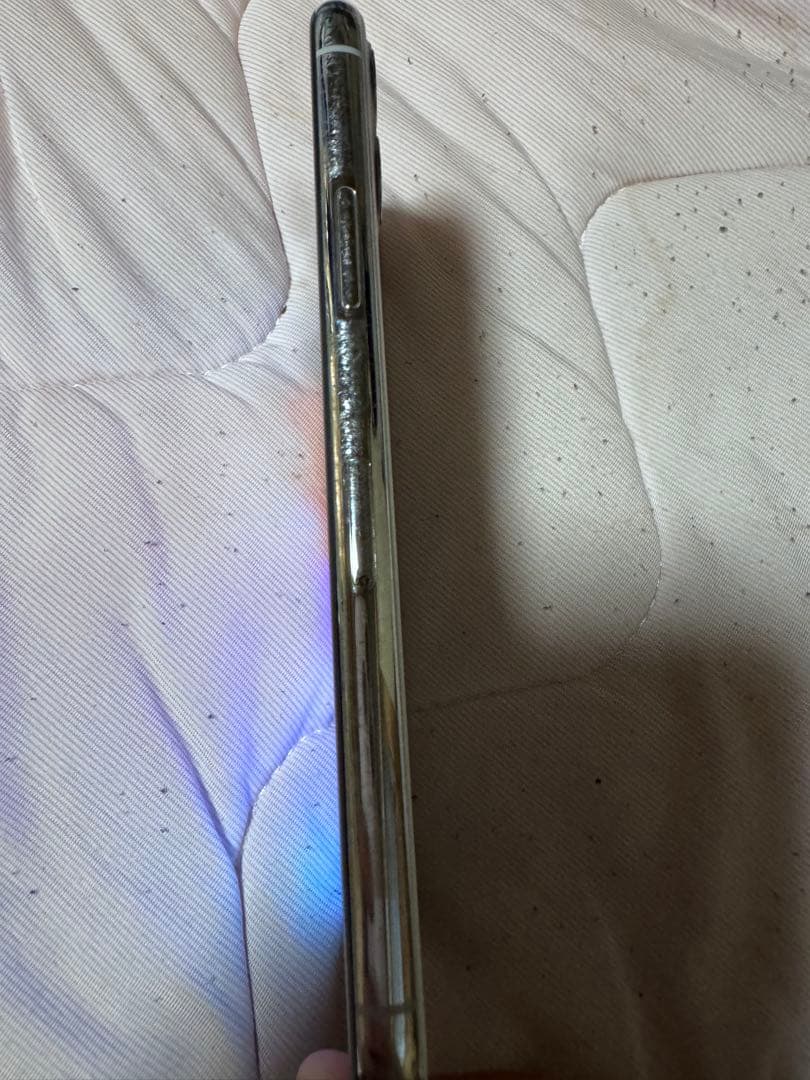 iPhone11 pro シルバー　256GB