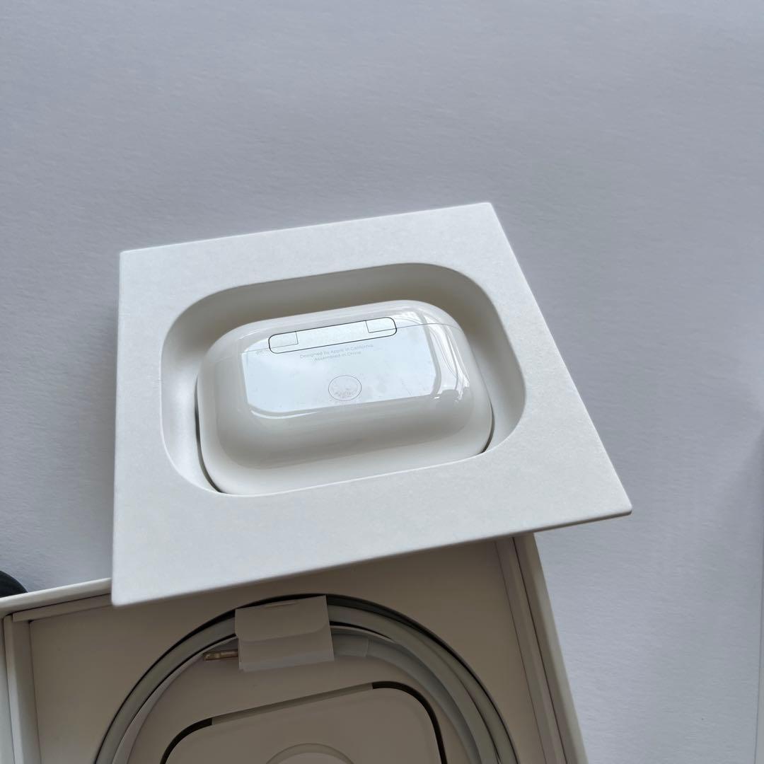 AirPods Pro 第2世代 MQD83J/A lightning