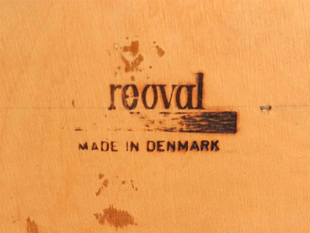 Lloyd’s Antiques ロイズアンティークス　ビューロー　ビンテージ