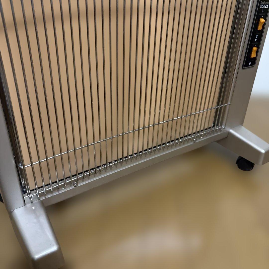 美品　サンルミエキュート　遠赤外線 E800LS 日本製