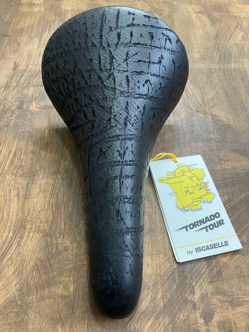 ISCASELLE TORNADO TOUR トルネードサドル　　　　AA21