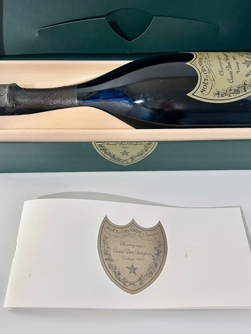 1993年 ヴィンテージ ドン・ペリニョン シャンパン 箱入り