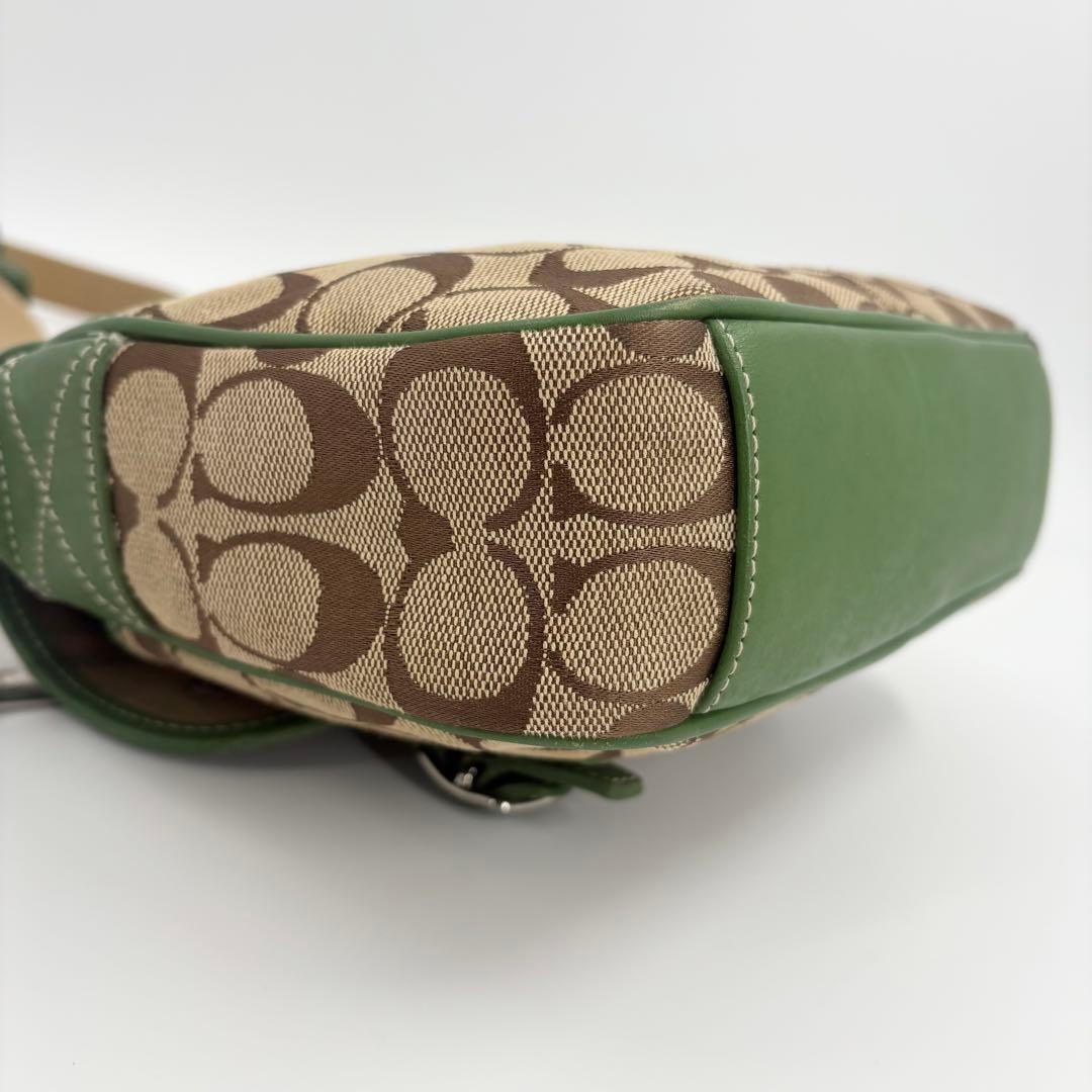 希少　美品　COACH コーチ シグネチャー ショルダーバッグ 緑　837