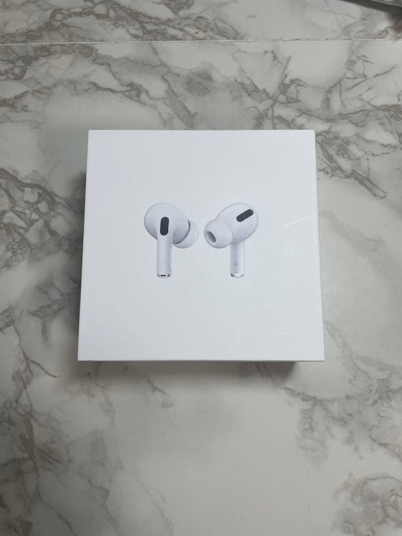 ヘッドホン Apple AirPods pro