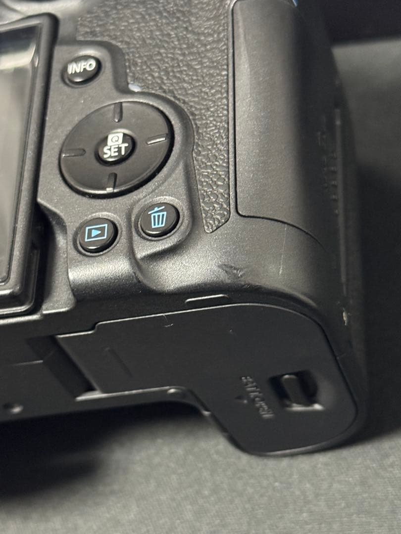 き*き様 Canon EOS R7 ミラーレス一眼カメラ