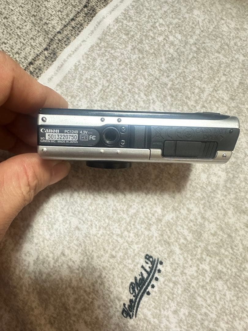 CANON IXY 910 IS　デジタルカメラ　ジャンク