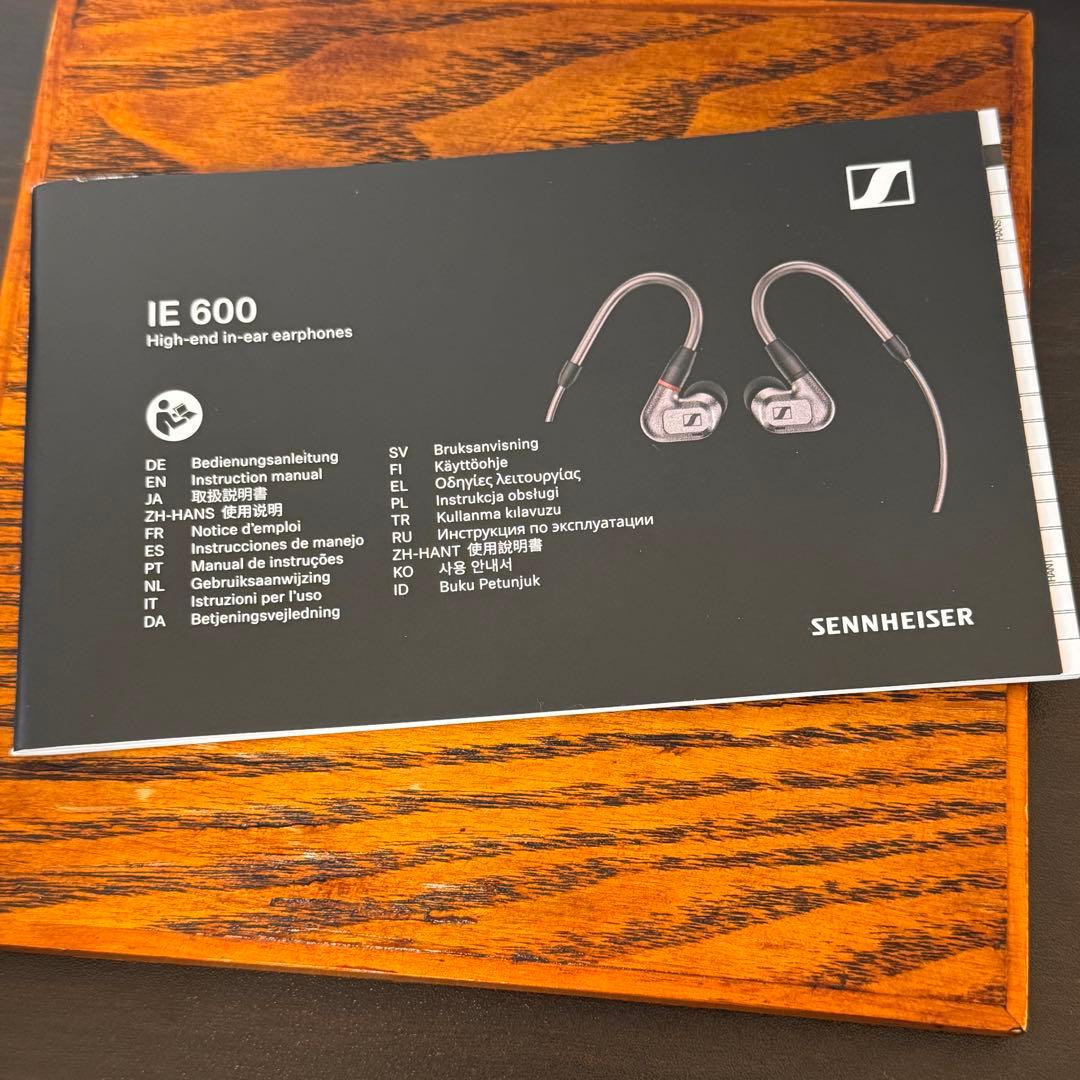 イヤホン Sennheiser IE 600