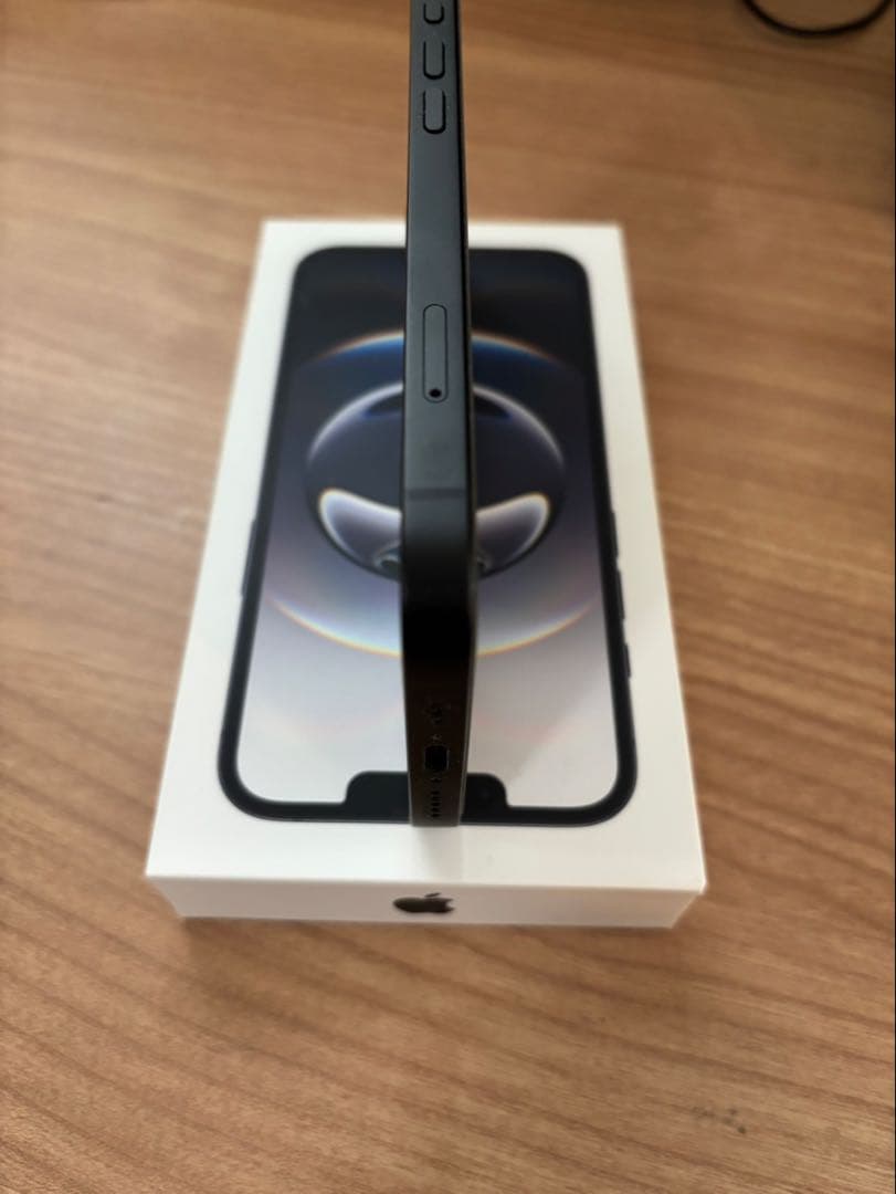 値下げ不可 Apple iPhone16e 128GB ブラック 100%