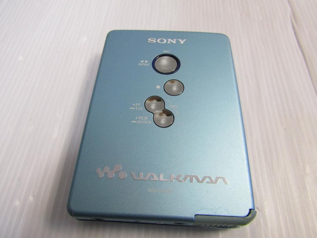 B0629 SONY カセットプレーヤー( 3セット) ジャンク