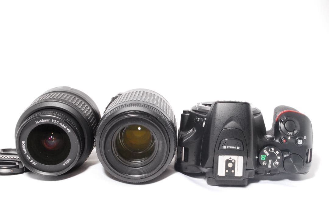 ❤️Nikon D5600 ダブルズームキット❤️一眼レフカメラ❤️手ぶれ補正付き❤️