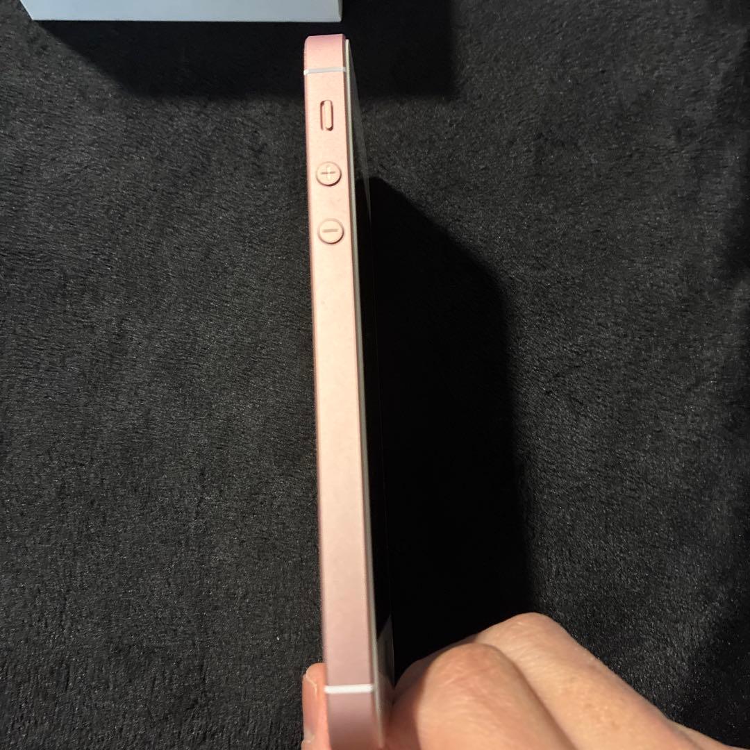 Apple iPhone SE 32GB ローズゴールド