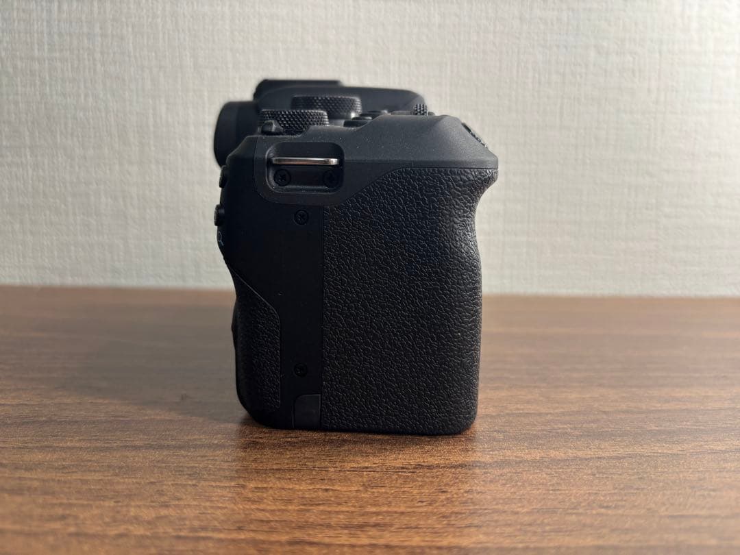 Canon EOS R10 ミラーレスカメラ