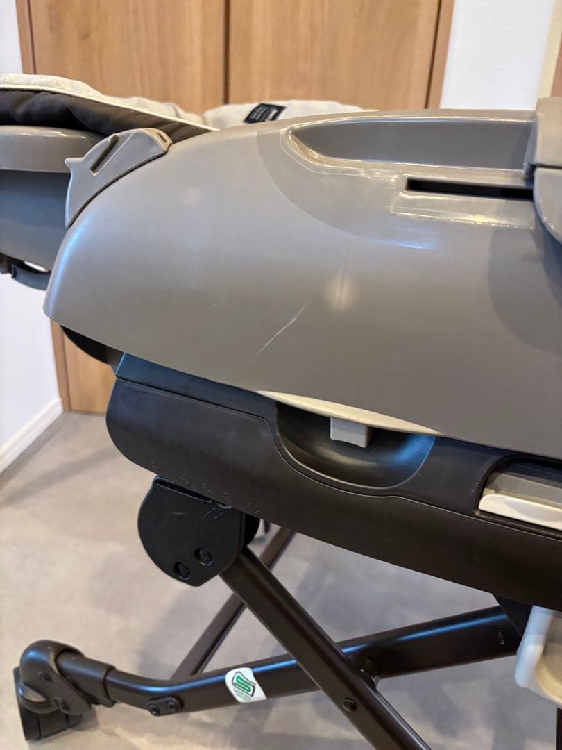 Combi コンビ　ネムリラ　BEDI おやすみドーム　エッグショック　手動