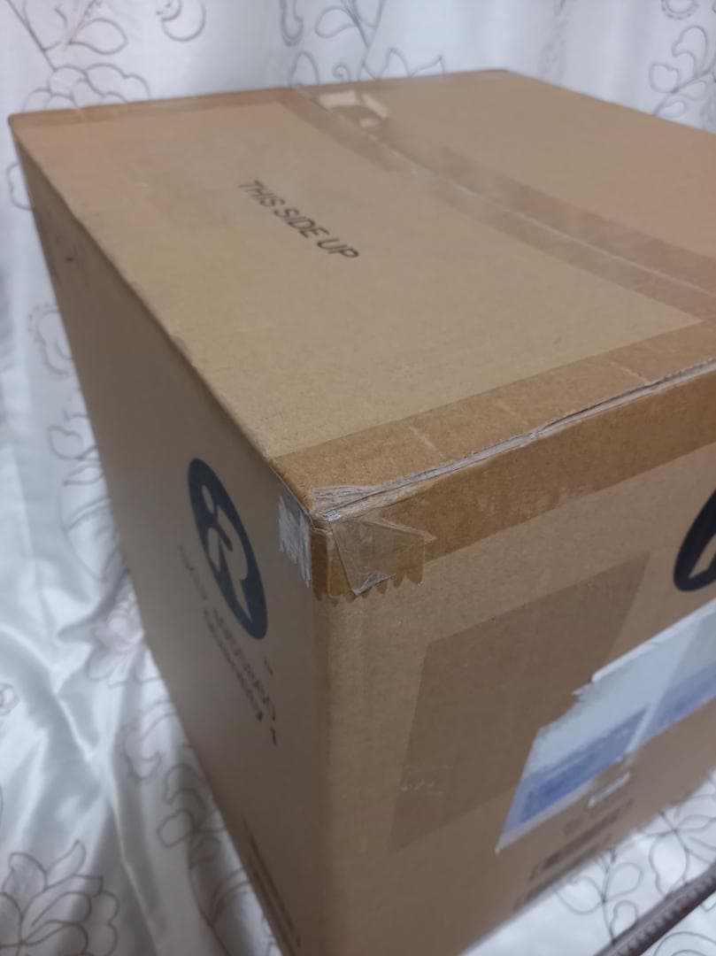 【よろず】iRobot ルンバ s9+ クリーンベース付ロボット掃除機