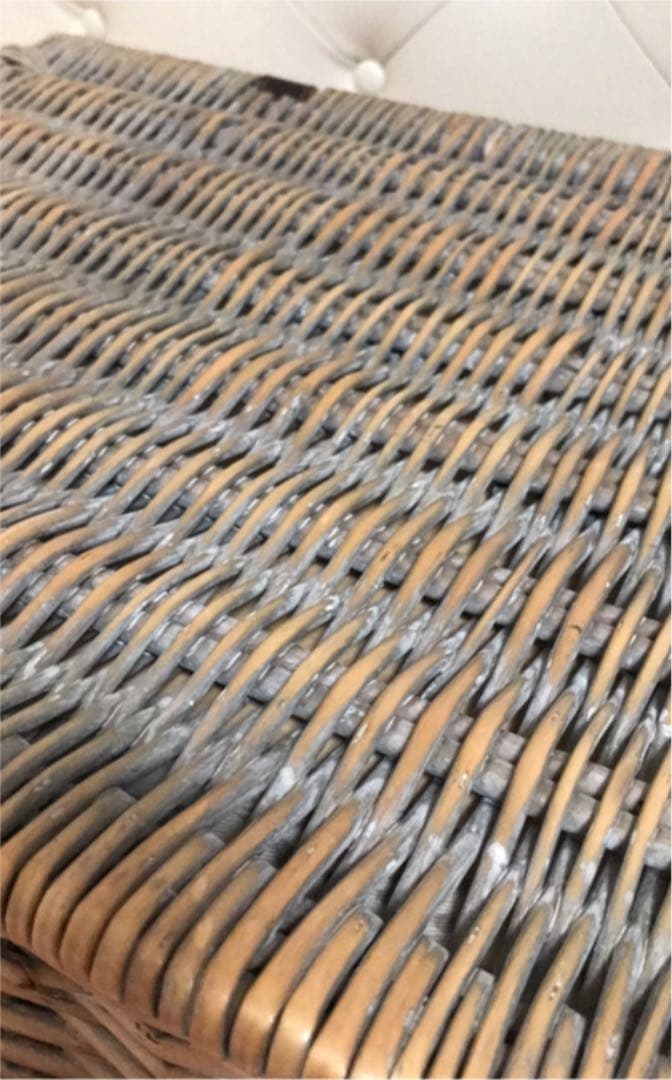 海外製　レトロでヴィンテージ感あるピクニックバスケット　編みカゴ　アンティーク調