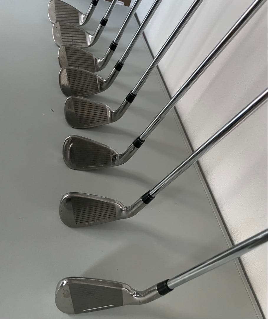 TaylorMade 11本キャディバッグ付 テーラーメイド ゴルフクラブ