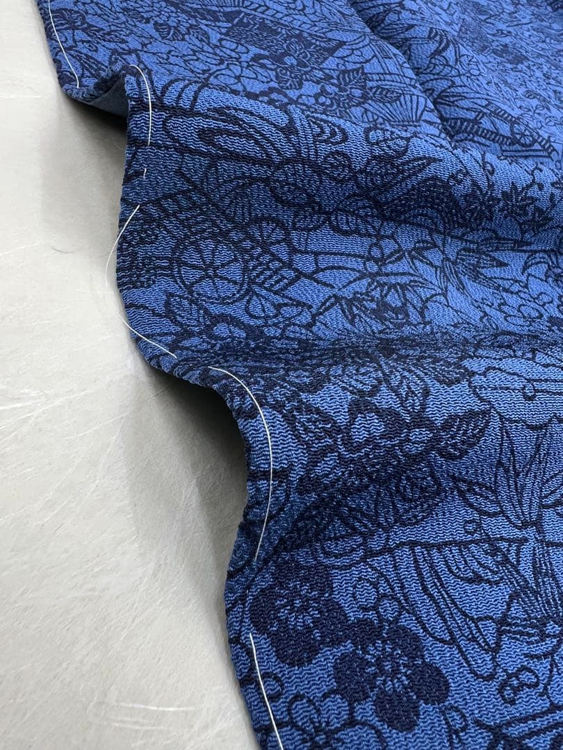 さくら様　　　　未使用しつけ付き　正絹　袷小紋　藍型絵染め