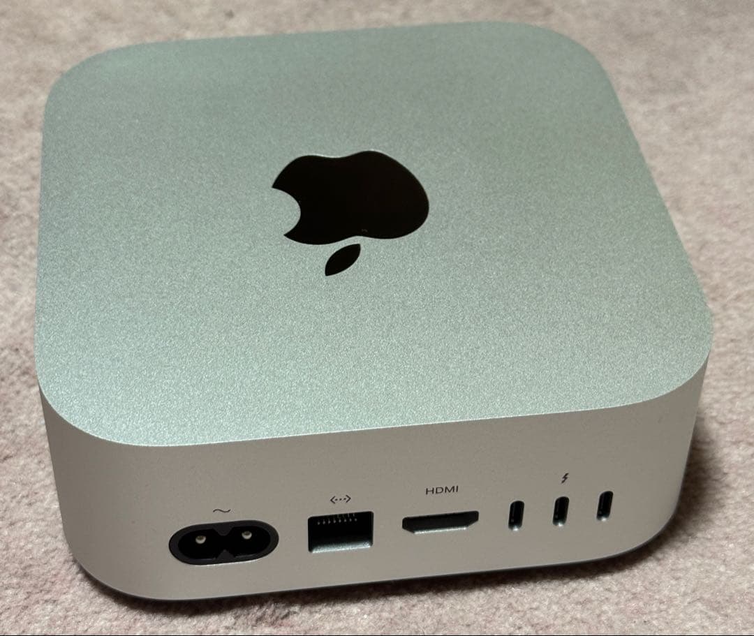 Mac mini（M4）　メモリ24GB 512GB SSD