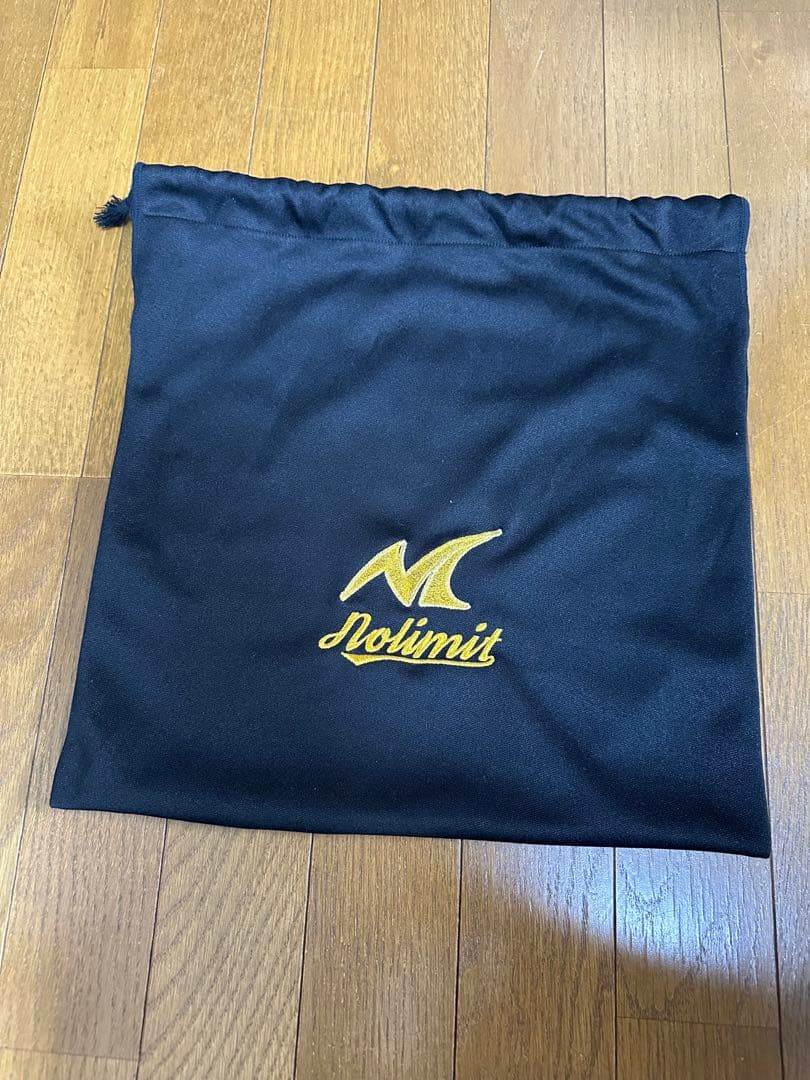 NoLimit(ノーリミット) 投手用オーダーグラブ