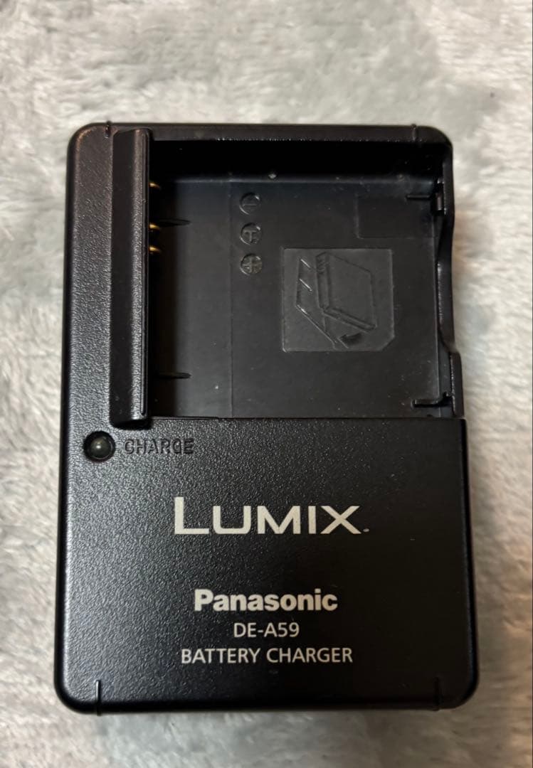 デジタルカメラ Panasonic DMC-FS25 LUMIX