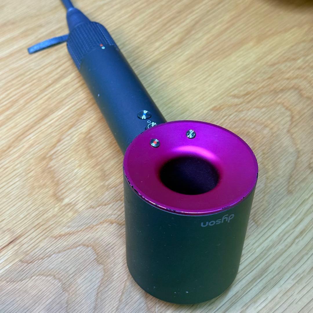 ダイソン dysonドライヤー　HD01 動作良好