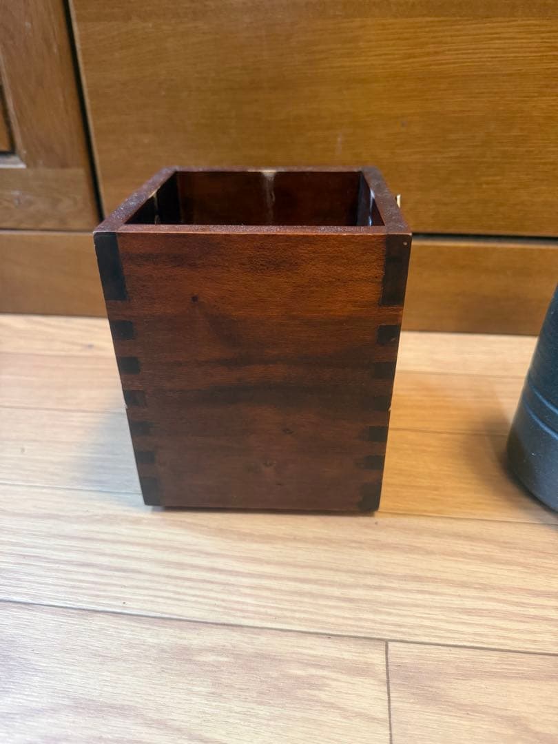 能作製フタ付純錫ちろり+美濃焼陶器+天然木枠　３点セット