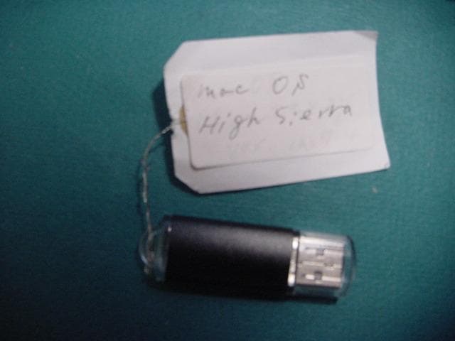 iMac OS High Sierra 21.5インチ