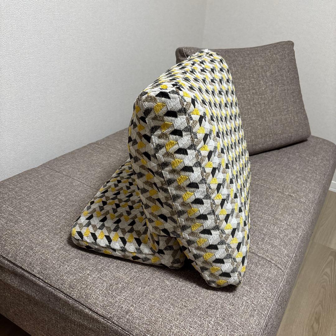 リビングハウス　カレ　NESSO クッションレスト　【本体・色違い別売り】