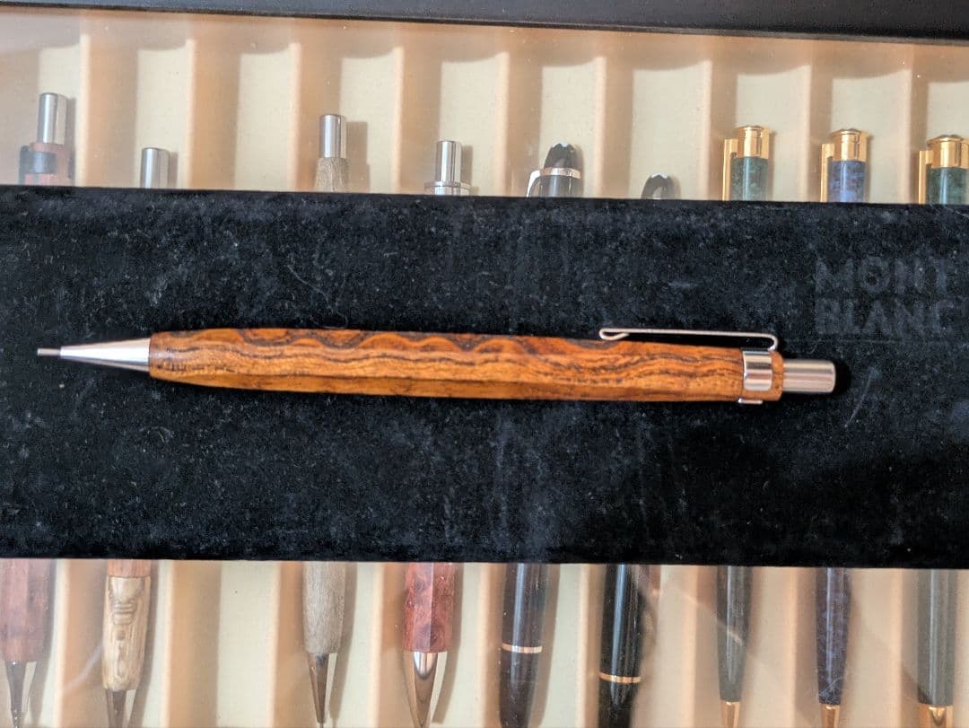 新品未使用　漆塗り　木軸シャープペン　0.5mm 野原工芸好きな方に