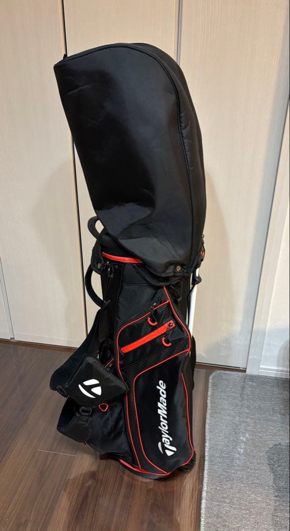 TaylorMade ゴルフスタンドバッグ ブラック/レッド
